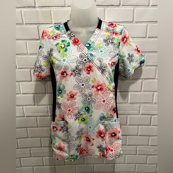 IFLEX CHEROKEE women v-neck short sleeve black-white floral scrubs top/size XS - Picture 3 of 6